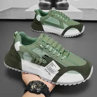 Chaussures de sport décontractées pour hommes, semelle épaisse, tige en mesh respirant, semelle extérieure en caoutchouc antidérapante, confortables et souples