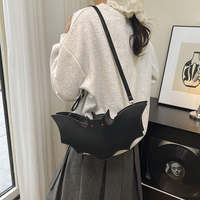 Sac bandoulière fantaisie en forme de chauve-souris avec logo personnalisé, nouveauté Halloween, style gothique, motif aile d'animal amusant, vente en gros directe usine pour femmes