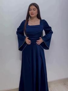 <span class=keywords><strong>Abito</strong></span> <span class=keywords><strong>in</strong></span> <span class=keywords><strong>Raso</strong></span> a <span class=keywords><strong>Maniche</strong></span> <span class=keywords><strong>Lunghe</strong></span> con Diamanti Incastonati GX-2026 dal Design Raffinato per Donne - Product Image 2