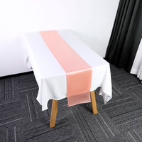 Linge de table d'hôtel chemin de table en satin pour la maison chemin de table de décoration de ceinture de chaise chemins de table pour banquet de mariage Type de motif solide