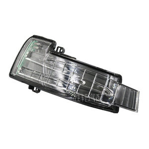 Intermitente de Espejo Retrovisor para Mercedes-Benz W164 W166 GLE GLS, Material PC, Repuesto Nuevo - Product Image 3