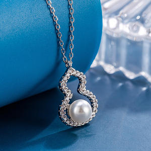 Plata 925 moissanite cubano 925 collar de abeja de plata Cadena de plata 925 con moissanita - Product Image 1