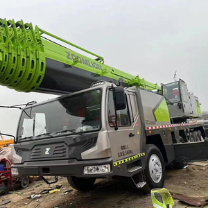Camión Grúa Zoomlion Usado Premium de 220 Toneladas, Certificado por la EPA, Caja de Cambios Bien Mantenida y Bomba Eficiente para un Funcionamiento Estable - Product Image 1