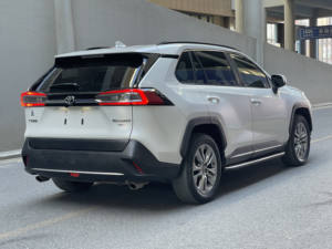 Toyot Fuel Car Used 2020 <span class=keywords><strong>Auto</strong></span> Gasolne Car Car Made in China - Product Image 3