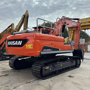 Excavatrice d'occasion, matériel de terrassement, DOOSAN DX225LCA à vendre - Product Image 1