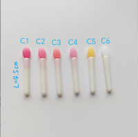 Mini applicateur en silicone réutilisable, pinceau à lèvres pour crème à lèvres, pinceau cosmétique pour estomper le brillant à lèvres, pinceau portable