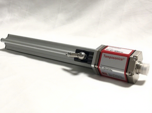 Capteur de déplacement linéaire Temposonics série R RPK1000MD531P102 en acier moulé argenté avec fixation magnétique et étanchéité totale - Product Image 2