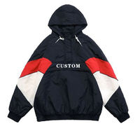 Chaqueta cortavientos con media cremallera, diseño de bloques de color personalizados, estilo oversize retro streetwear, con bolsillo canguro, para hombre, con capucha de nailon vintage.