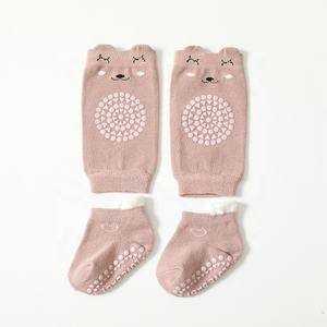 بيع بالجملة لطيف مجموعة الجوارب طفل رضيع الركبة منصات القطن الزحف الاطفال مع السيطرة - Product Image 4