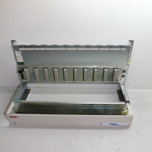1 Stück brandneues und originales <span class=keywords><strong>Advant</strong></span> RF615 3BHT 100010R1 Rack-SPS - Product Image 1