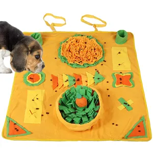 High Quality Fleece Pet Interactive Sniffing Pad Mat Pull Out Carrot Radish Pad to Train Sniff Pet Snuffle Mat for Dogs