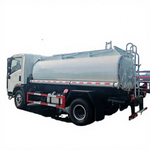 Camion-citerne diesel Sinotruk HOWO de haute qualité 4x2, 5000 litres, petit camion-citerne à carburant à vendre - Product Image 6