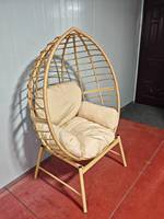 Chaise longue extérieure en osier brun d'intérieur extérieur avec cadre en métal durable de coussin beige