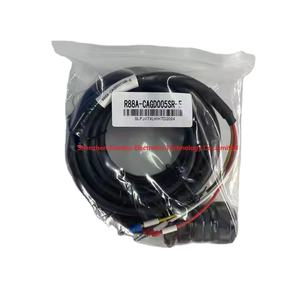 Cable de Motor Servo Automatizado Usado R88A-CAGD005SR-E - Product Image 1