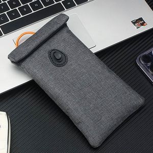 Llavero Faraday con Bloqueo RFID y Logotipo Personalizado, Bolsa para iPhone, Anti-Rastreo, Anti-Skimming, Funda Protectora de Señal - Product Image 2