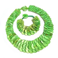 Collier ras du cou superposé en perles d'écailles de nacre grises faites à la main, avec disques de coquillages naturels, bijoux de mode bohème, vente en gros