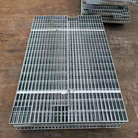 Fabricants chinois de grilles métalliques en acier galvanisé, acier inoxydable, durables, pour plateformes extérieures, pour passerelles