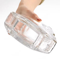 Bouteilles en verre vides personnalisées transparentes pour la validation des emballages de nouveaux produits (bourbon, vodka, spiritueux)
