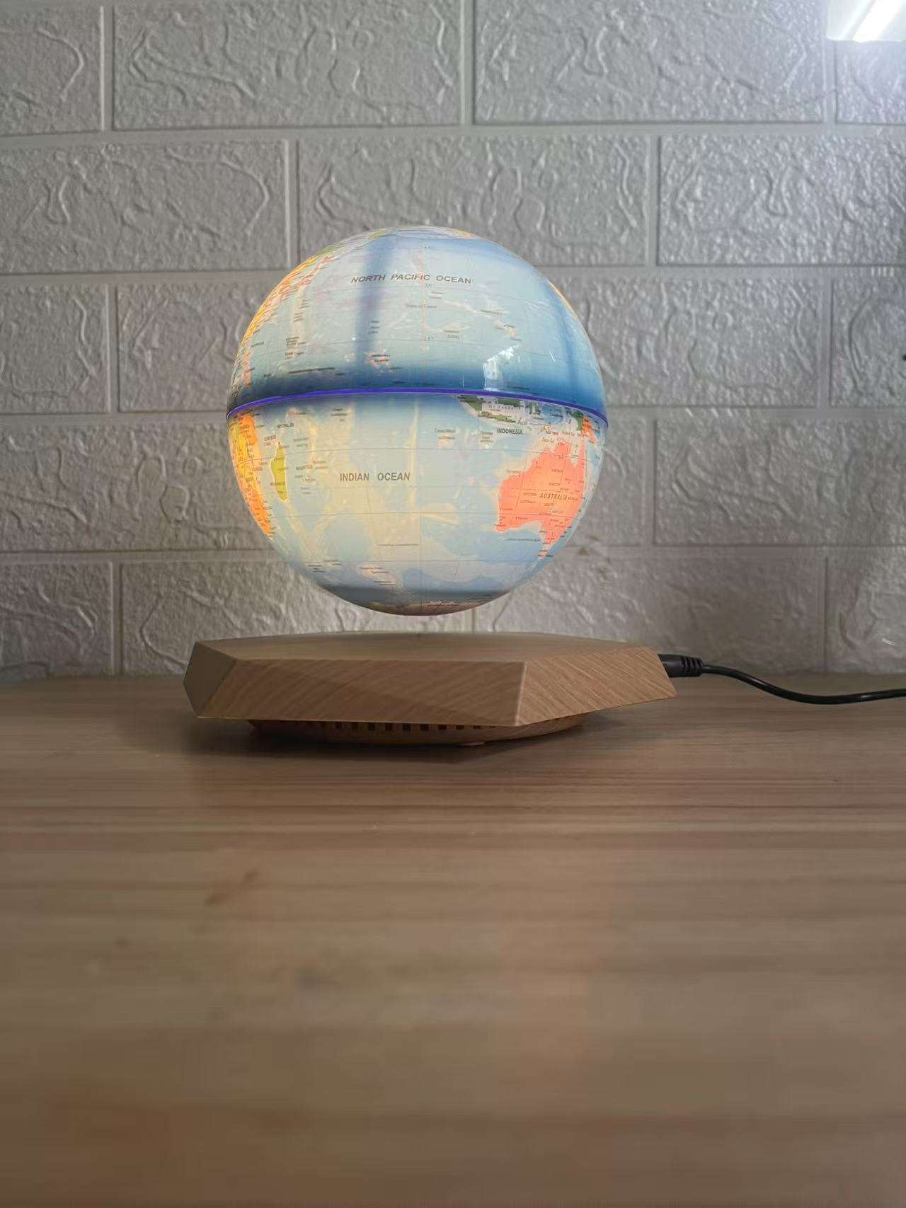 Avec piètement en bois