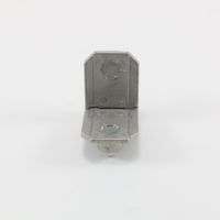Accessoires de portes et fenêtres en aluminium largement utilisés joint d'angle en profilé d'aluminium à 90 degrés