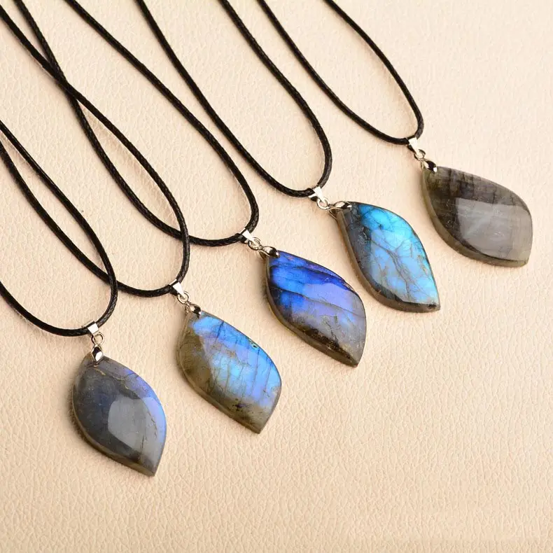 Tự Nhiên Không Thường Xuyên Lá Labradorite Pha Lê Đá Mặt Dây Chuyền Vòng Cổ Đá Tự Nhiên Không Thường Xuyên Moonstone Đá Quý Mặt Dây Chuyền Vòng Cổ