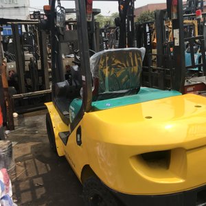 Minicargadora diésel de combustión interna 3T usada Komatsu 3M para movimiento de tierras en construcción de ingeniería al por mayor - Product Image 6