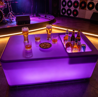 Table de bar rectangulaire en plastique éclairée par LED, seau à glace lumineux et table colorée pour discothèque, KTV, fête, mariage
