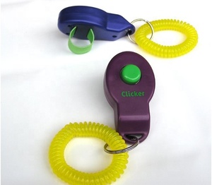 Khuyến Mãi <span class=keywords><strong>2</strong></span> Trong 1 Dog Clicker Ngón Tay Vòng Móc Chìa Khóa Combo Puppy Đào Tạo Aid Hướng Dẫn Vật Nuôi Clicker - Product Image 2