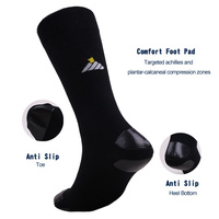 Chaussettes antidérapantes en caoutchouc pour intérieur, avec grip personnalisé, pour athlètes, trampoline, personnes âgées, bébés et hôpitaux