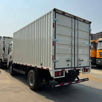 Nouveau camion léger SINOTRUK HOWO 4x2 petit camion de livraison de 8 tonnes à vendre