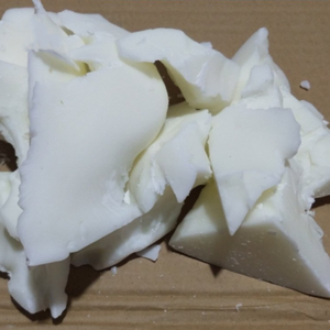 ขี้ผึ้งมะพร้าวแท้ธรรมชาติสำหรับทำเทียนหอมแบบทำเอง - Product Image 2