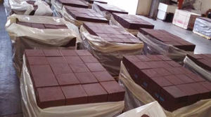 Dichte Magnesia-Chrom-Feuerstein mit hoher Druckfest igkeit für Kupfers chmel zofen Schnelle Lieferung Schneid verarbeitung service - Product Image 5