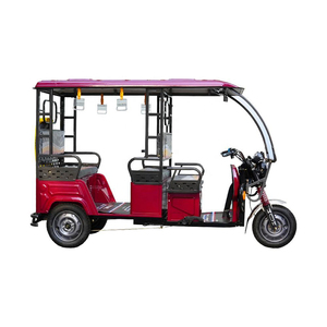 Triciclo Eléctrico de Pasajeros de Tres Ruedas Amarillo con Carrocería Cerrada GH1500DZK-G 1500W, Tuk Tuk Rickshaw de Acero - Product Image 5