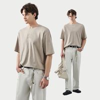 T-shirt pour homme en coton peigné APO OEM/ODM, tissage lâche, respirant, brodé, anti-déformation, mélange de fibres élastiques, motif lettres