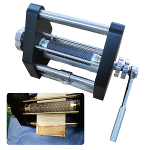 IN-7B Instrument de greffe cutanée et d'opération des brûlures, certifié CE Classe I, manuel - Product Image 3