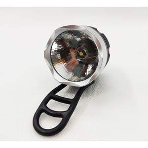 Lumière de guidon de vélo LED en alliage d'aluminium, étanche, 4 modes, alimentée par batterie, lumière avant pour VTT - Product Image 5