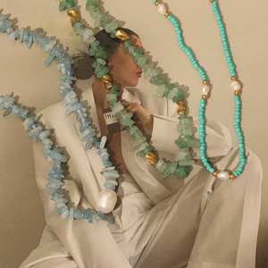 Collier d'été fait main de perles d'eau douce corde élastique bijoux de voyage quotidien bébé bleu Nature collier en cristal écrasé - Product Image 4