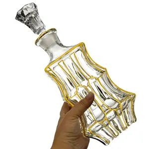 N69 Whiskey Glass Decanter Bottle Gold Painted Vertical Stripes Square Whiskey Decanter