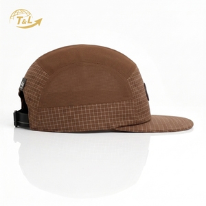 Gorra Snapback de 5 Paneles 4U, 100% Algodón, Mezclilla/Corduroy, Cuadros Marrones, Unisex, Casual, Ajustable, con Bolsillos Bordados, para las Cuatro Estaciones - Product Image 4