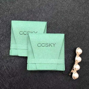 กระเป๋าใส่เครื่องประดับกำมะหยี่สีเขียวแบบสั่งทำพิเศษ - Product Image 1