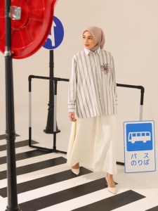 Women's Shirt Cotton Yarn Dyed Stripe Long Sleeve Pocket Loose Fit Vintage Fashion Washed Soft for Daily Wear Custom Wholesale - Product Image 2