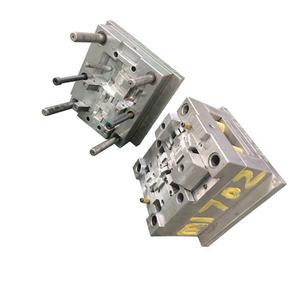 Servicio de Moldeo por Inyección de Plástico OEM, Fabricante de Moldes de Inyección de Plástico para Carcasas de Plástico PET Transparentes con Colores Personalizados y Prototipos - Product Image 2