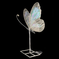 Lumières d'ambiance LED romantiques en métal, étanches et à piles, en forme de papillon lumineux, pour éclairage de chemin et de scène de mariage, pour le marché international