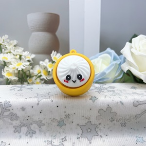 พวงกุญแจตุ๊กตาซาลาเปาจิ๋วแบบจำลองพร้อมไฟ ของเล่นเด็ก ของขวัญสำหรับงานอีเว้นท์ สินค้าขายดี ดีไซน์ใหม่สุดสร้างสรรค์ - Product Image 5