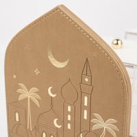 Collection Ramadan 2027 : Ensemble de plateaux en acrylique avec plateau enveloppé de cuir, deux boîtes en acrylique, poignées dorées et supports latéraux en forme de croissant