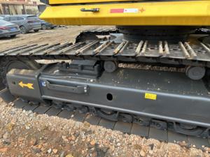 Excavatrice Komatsu PC 450LC d'occasion de haute qualité avec moteur et benne de 1,9 m, puissance de 257 kW, poids de 42,1 tonnes - Vente à prix réduit dans le monde entier - Product Image 4