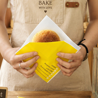 Sac en papier d'emballage alimentaire biodégradable et écologique avec logo personnalisé, emballage triangulaire pour les collations, les gaufres, les gâteaux