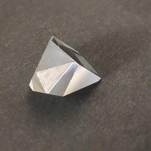 Équipement optique en verre optique de prisme de lunettes de toit sur mesure +/-0.0-0.1mm 3 ans CN;HEN 60/40 JLGD 1/4 - Product Image 3