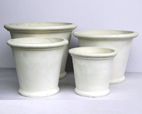 Pot Tanaman Komposit Serat/Mineral Minimalis Modern Buatan Tangan yang Ramah Villa dengan Finishing Khusus untuk Bunga & Tanaman Luar Ruangan