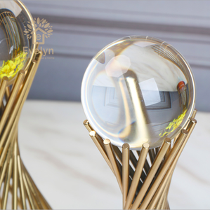 Bola de Cristal Decorativa de Lujo para el Hogar con Base de Metal, Diseño Flexible de Edificios de Guangzhou, Venta al por Mayor - Product Image 5